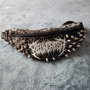 DIY Slam Metal Fannypack